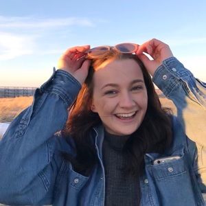 Meet your Posher, Ciara